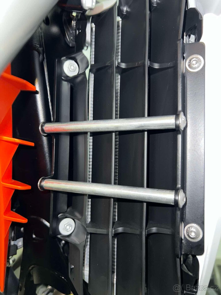 KTM, Husqvarna  rámečky chladičů modely cross 23-25