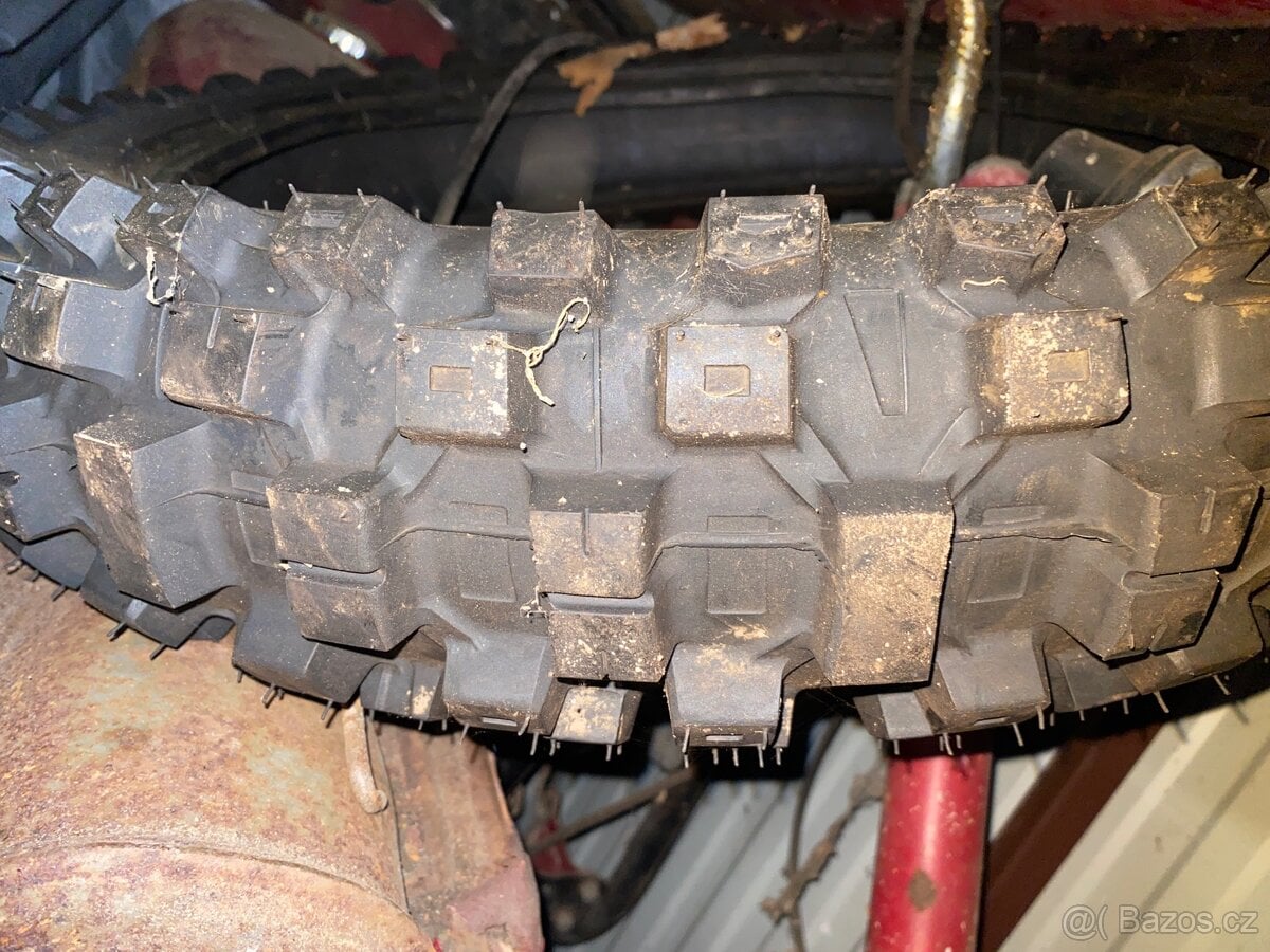 Pneunatiky na motorku