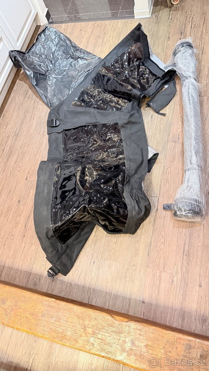 Měkká střecha (soft top) Jeep Wrangler 2d JK – neoriginální