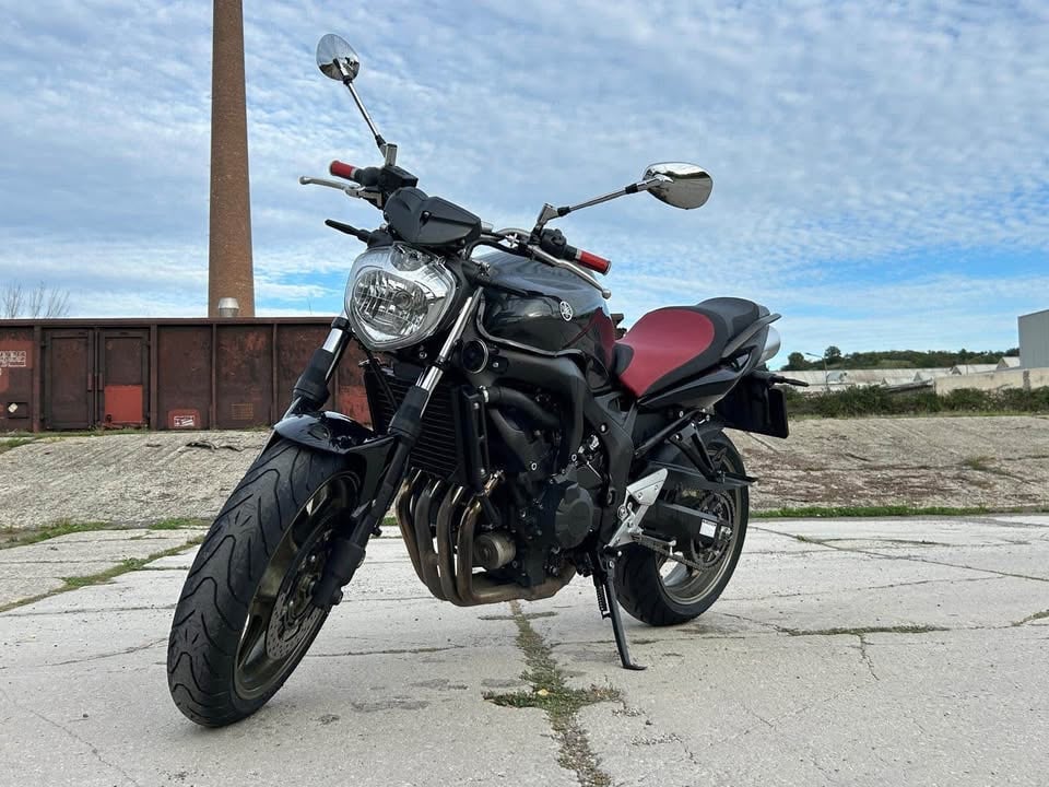 Yamaha fz6 s2 r.v.2010 /21322km