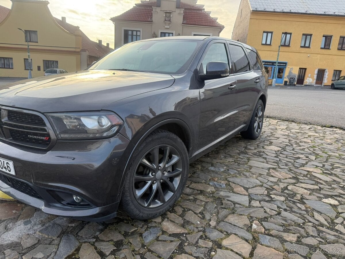 Prodám Dodge Durango 5.7 hemi