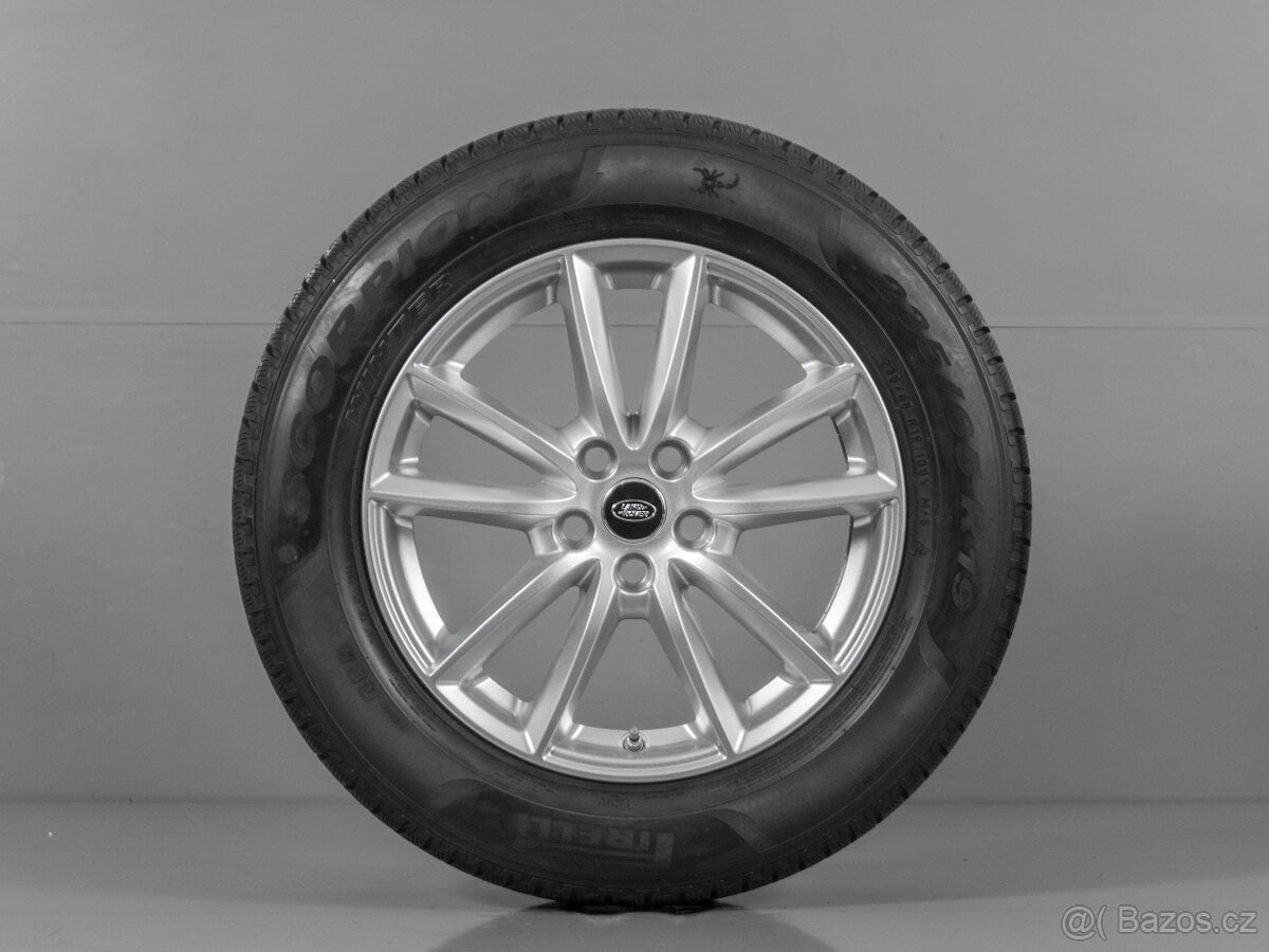 Zimní sada Land Rover R19 235/65/19 5x120 TPMS nejetá(1504T)