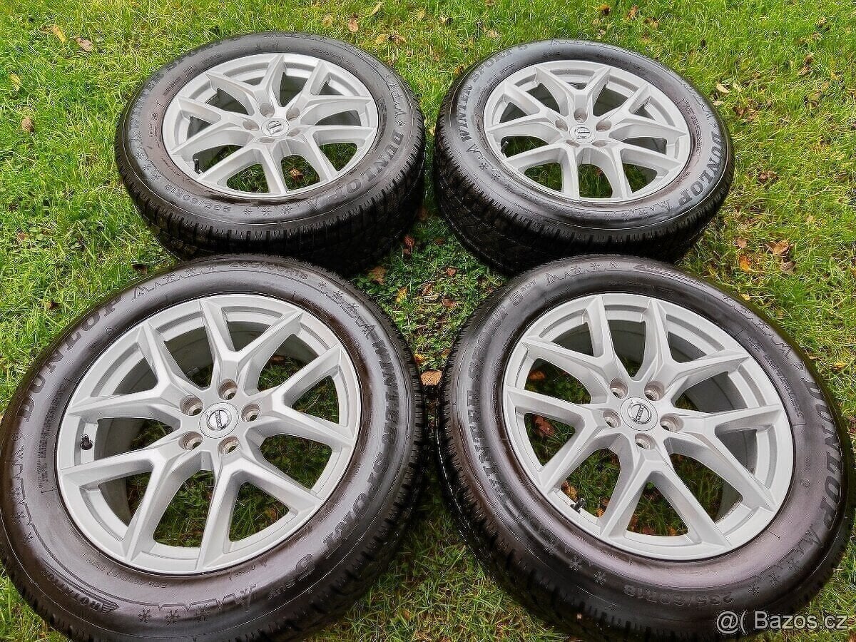 Zimní sada Volvo XC60 r18 5x108 Dunlop 235/60/18  8mm  2021