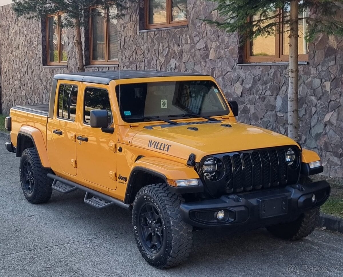 Prodám Jeep Gladiator Sport 3.6 V6 4x4  2021