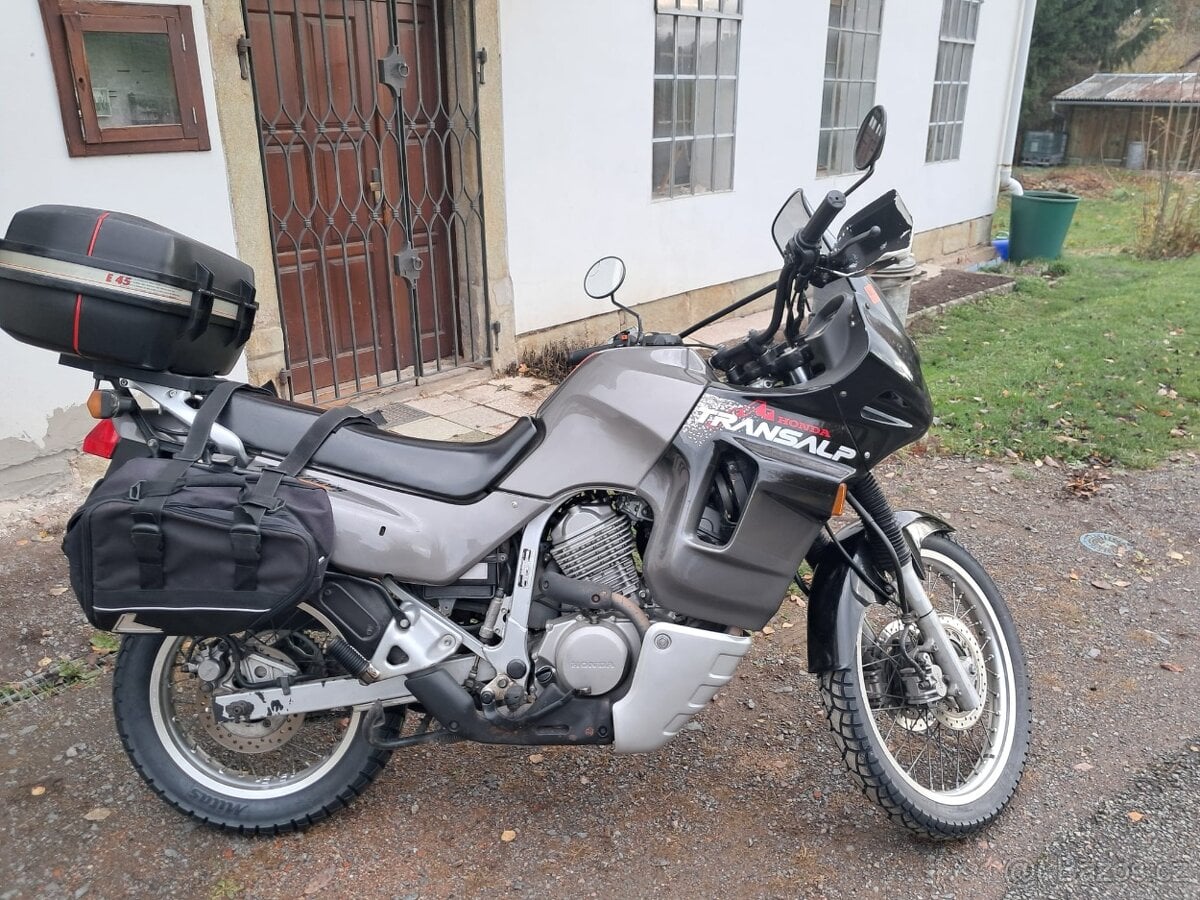 Prodám Honda XL 600 V Transalp