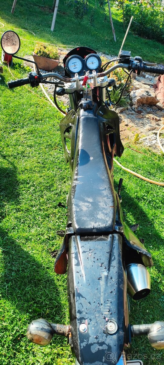 Prodám tento stroj Činský stroj