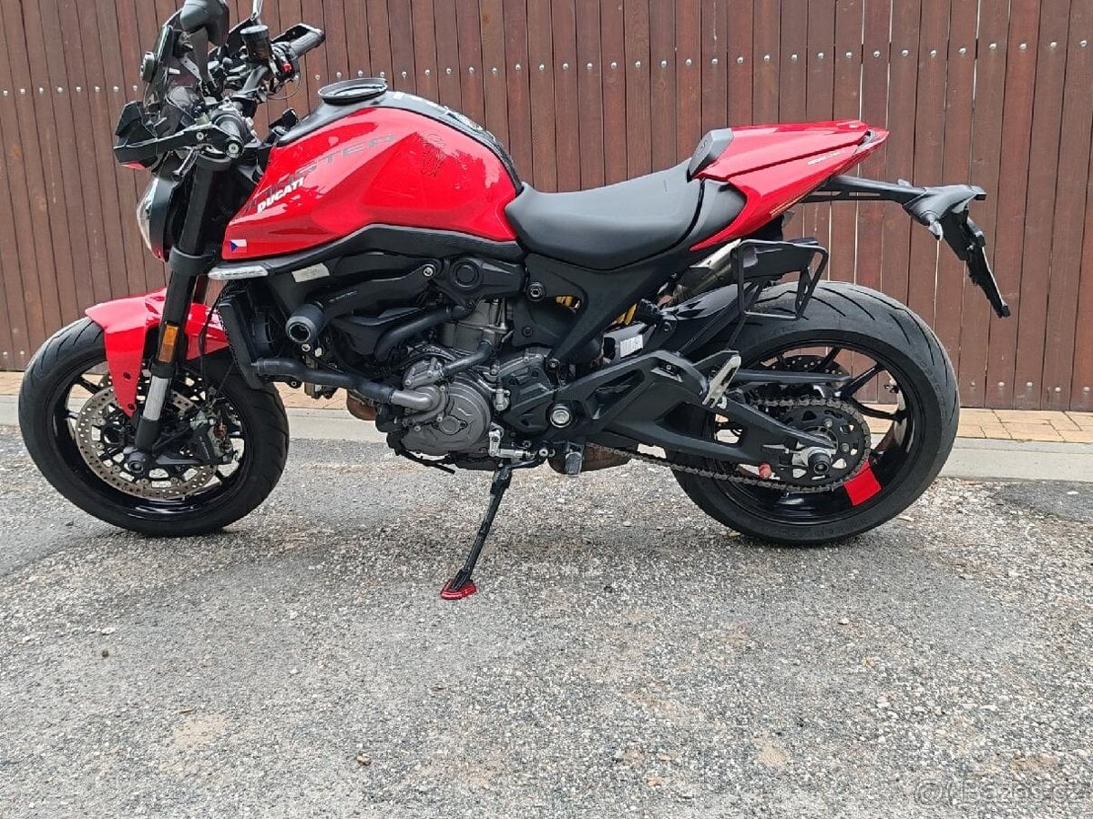 DUCATI MONSTER PLUS  937