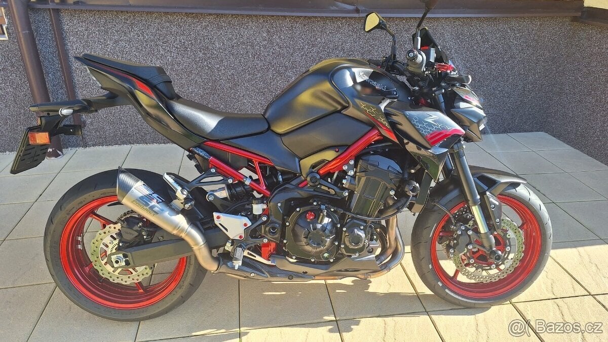 KAWASAKI Z900 2021