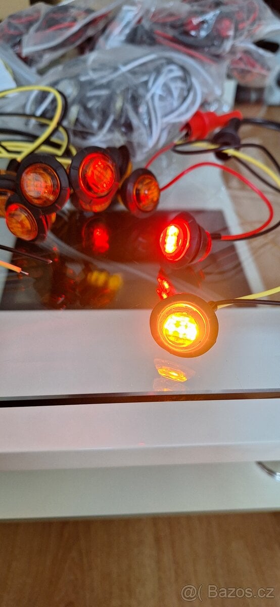 Prodám LED poziční světla 12/24v