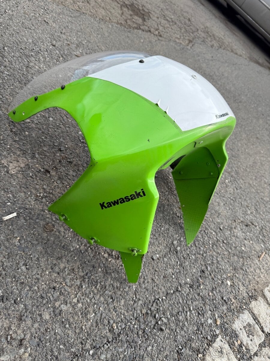 Kawasaki ZXR 750 L lamináty