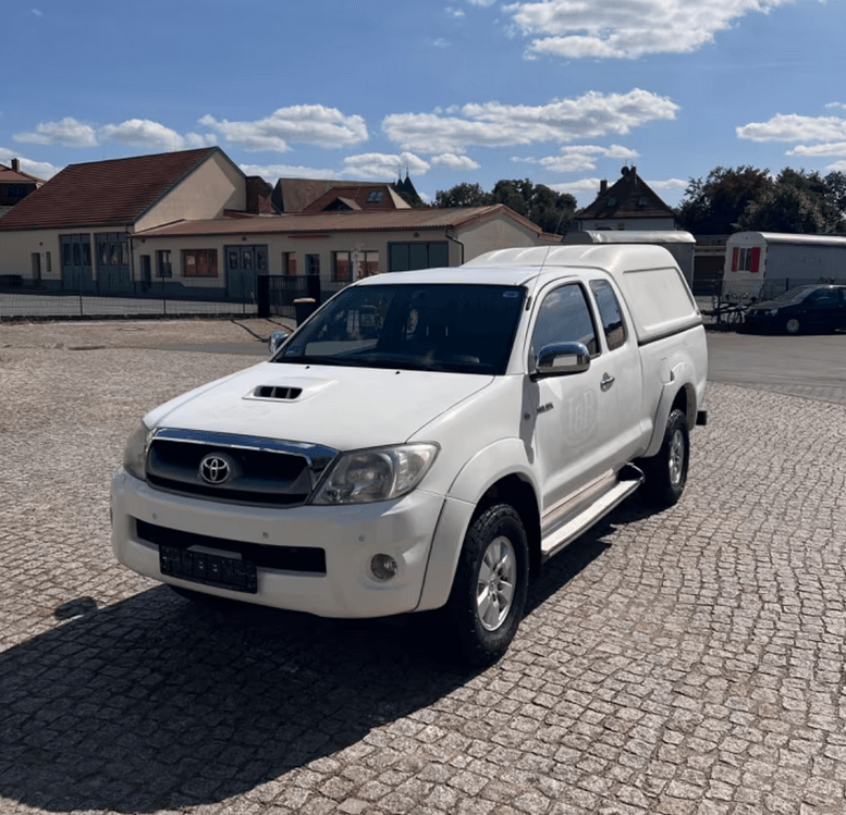 Toyota Hilux 2,5D4D Extra Cab Life 106kw