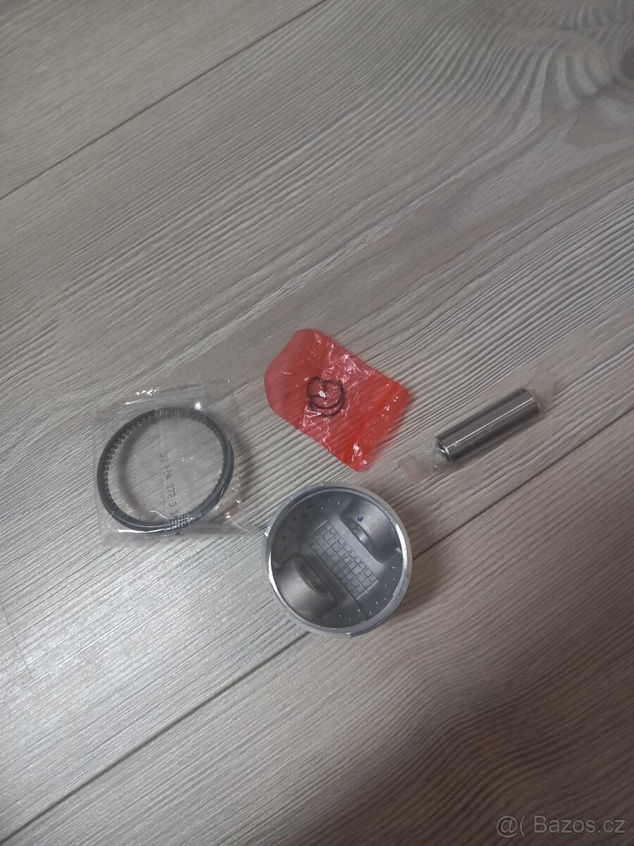 Píst 54 mm + kroužky 125cc – nový