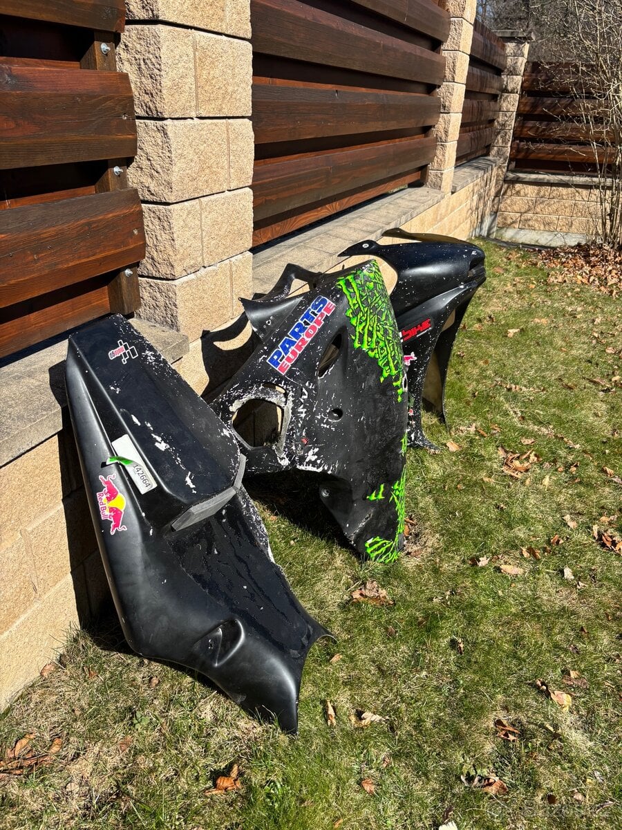 Yamaha R6 03-05 Kapotáže/ lamináty