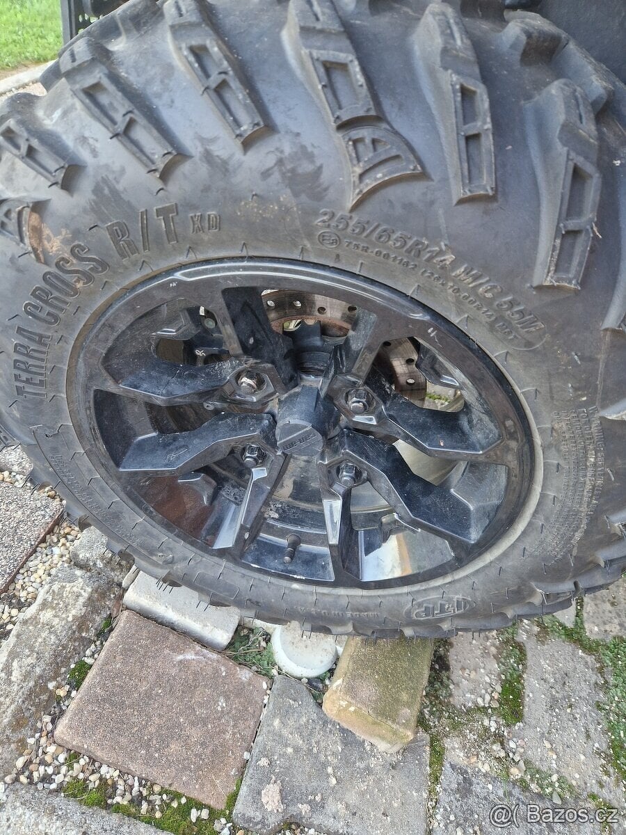 Disky can am outlander r14 zadne cierne + ITP 26x10 R14