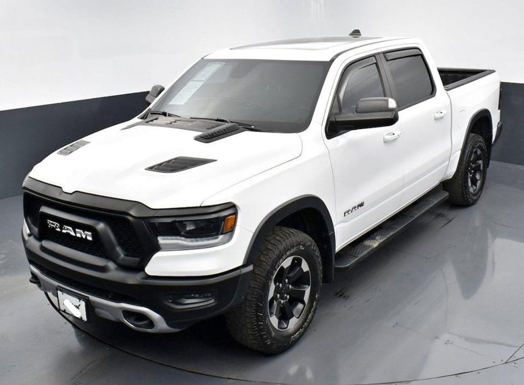 Dodge RAM 1500 Rebel 4x4 5,7 Hemi