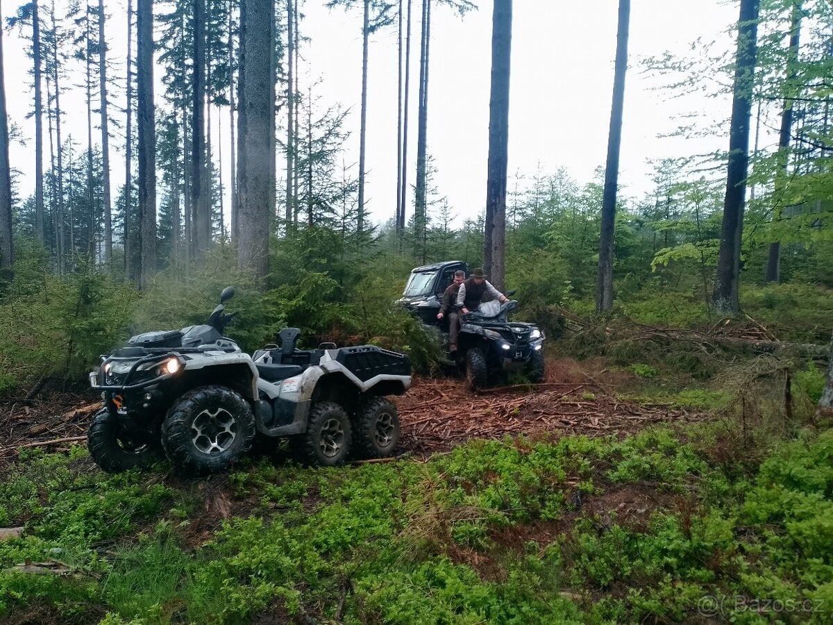 Can am Outlander 6X6 PRODANO