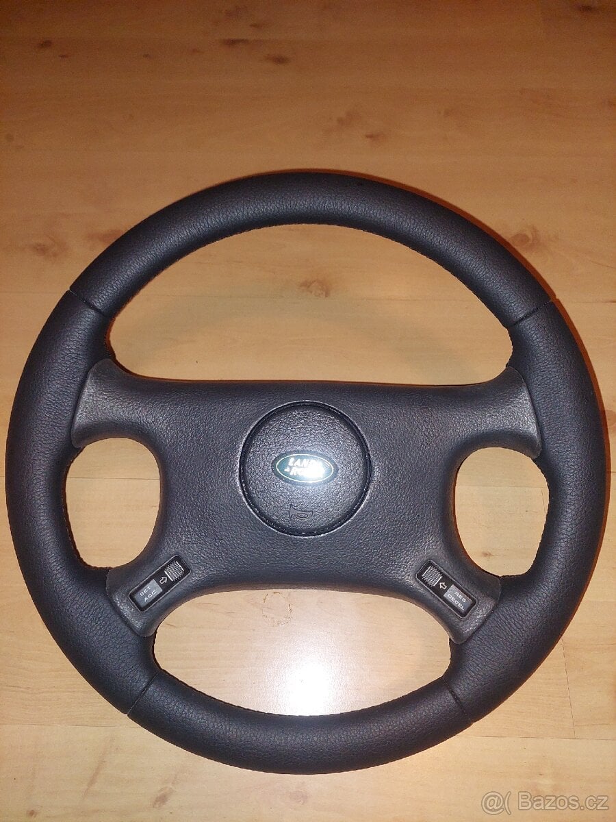 Land rover discovery volant