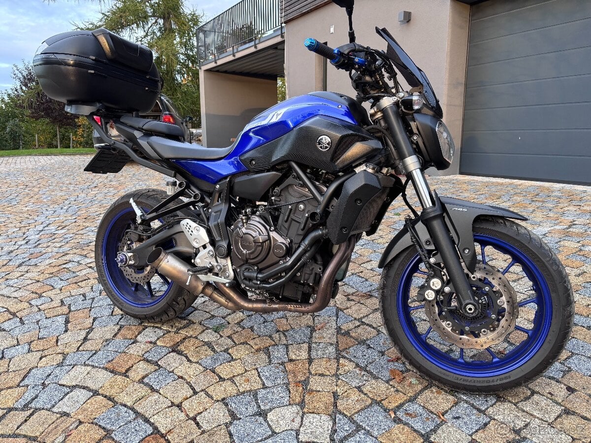 YAMAHA MT-07, R.V. 2017, naj. 13 915 km