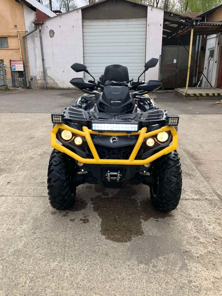 Can Am Outlander 1000r Max XTP - model 2022
