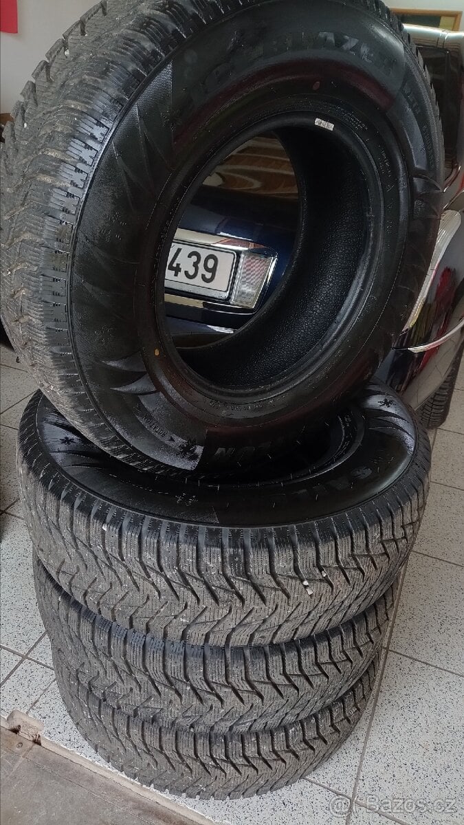 Zimní pneu Sailun IceBlazer 265/70 R16