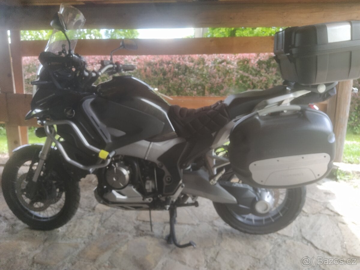 Honda vfr 1200 x Crostourer