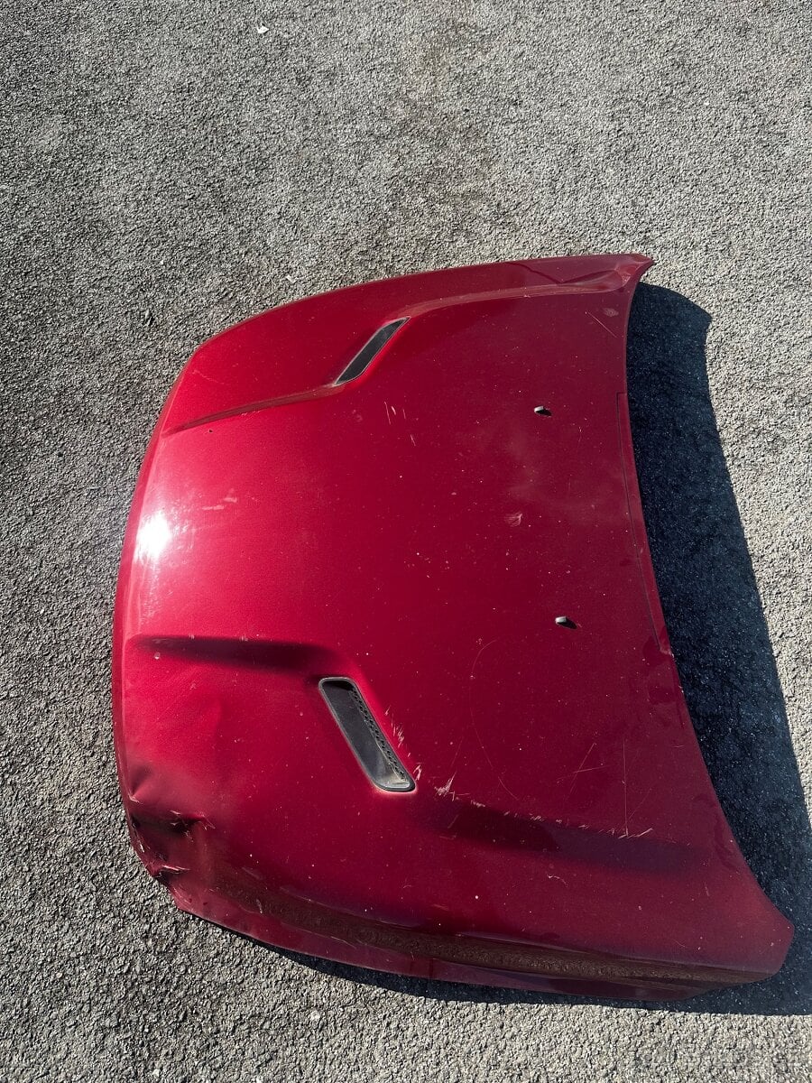 Kapota dodge durango