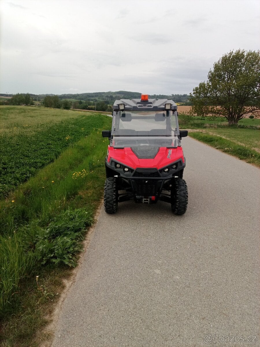 Prodám utv čtyřkolka linhai 550 t boss