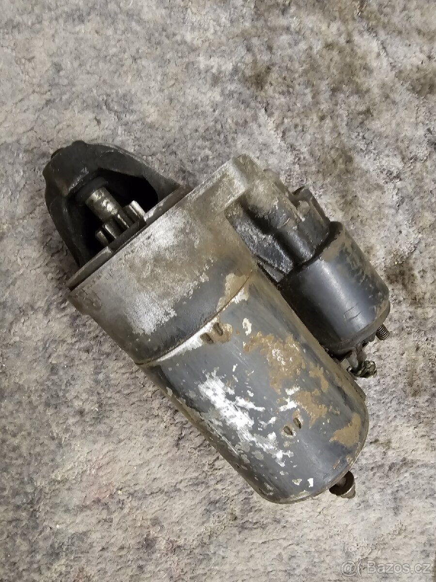 Ford Escort startér