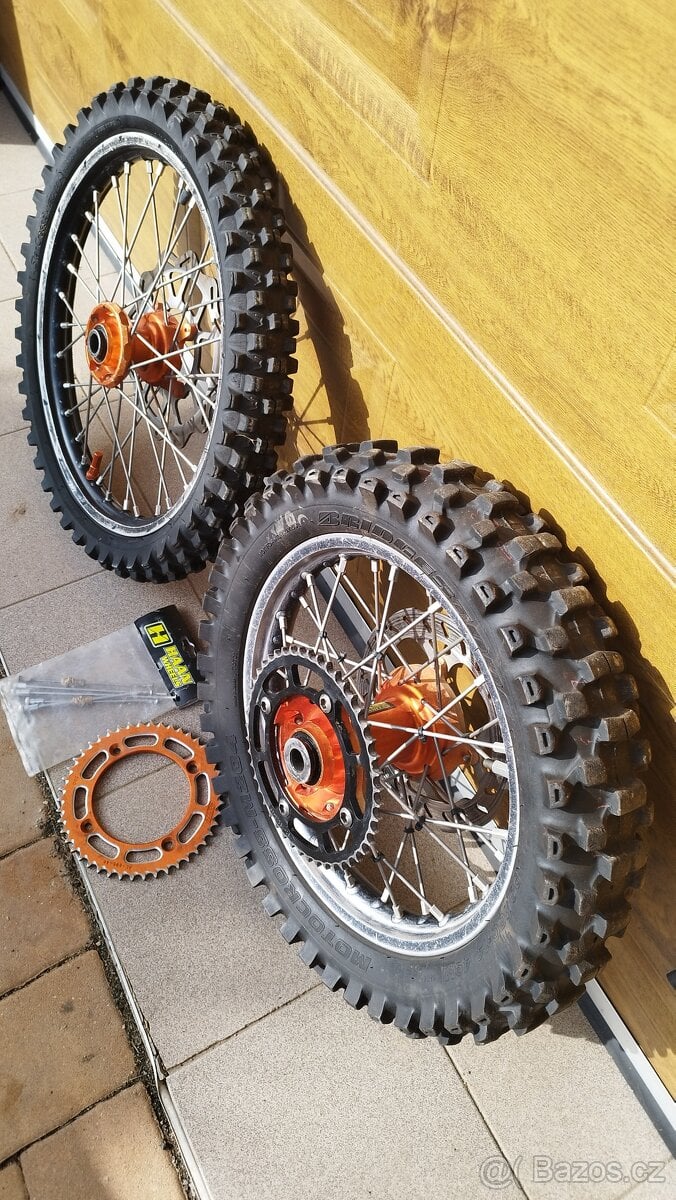 Malá kola ktm 85 sx