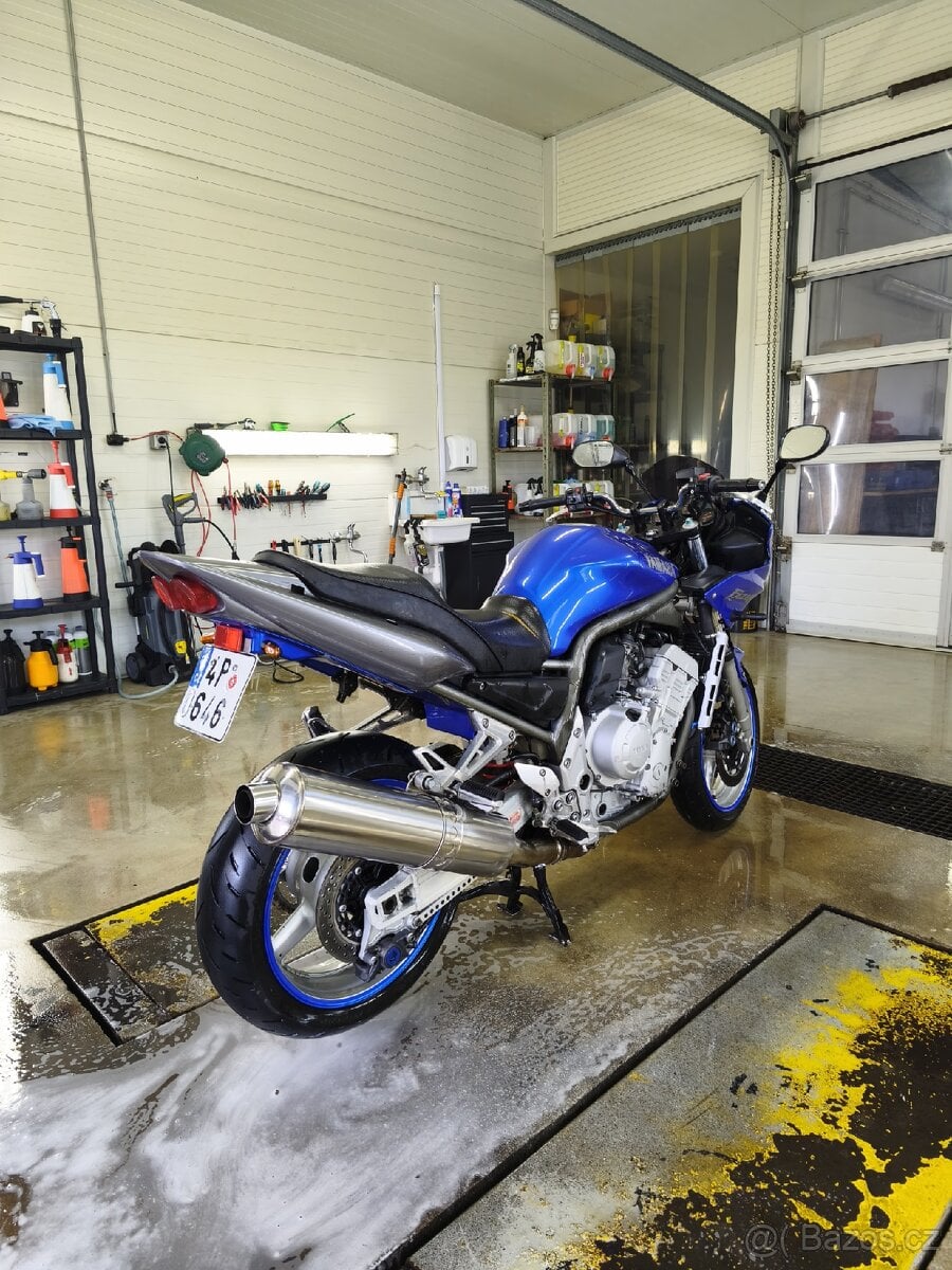 Yamaha FZS 1000 Fazer