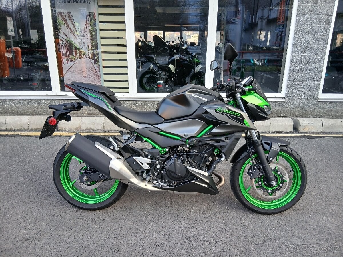 Kawasaki Z 500 SE (2024/8500km)