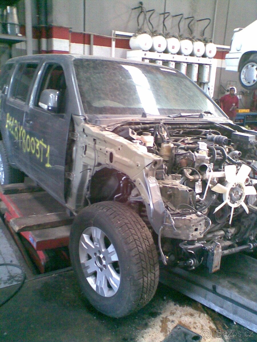 Nissan Navara Pathfinder -  náhradní díly