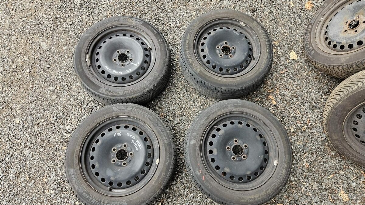 136. sada letní kola 205/55 r16 5x108 Ford