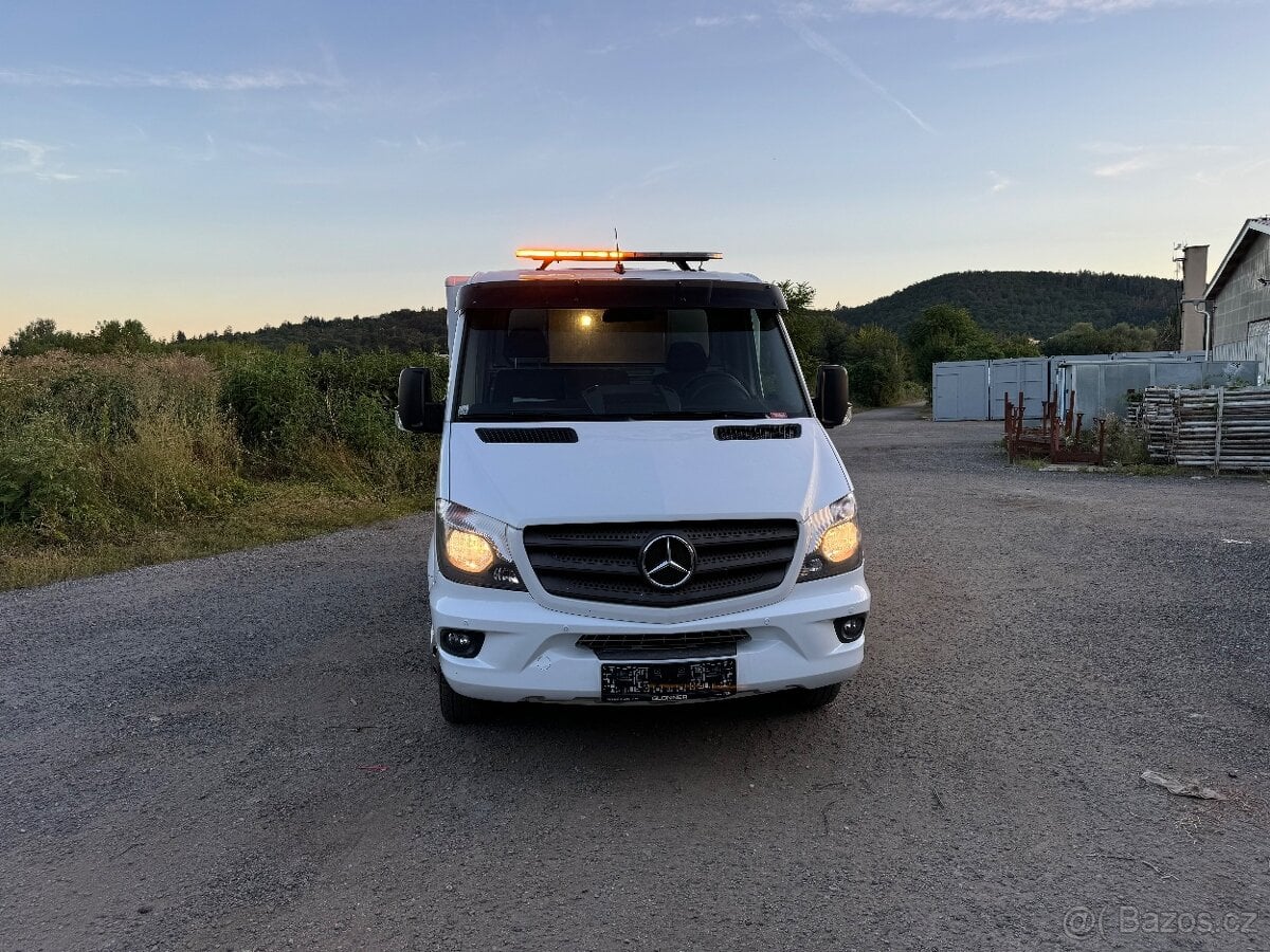 Odtahovka brýle Mercedes Sprinter 3.5t
