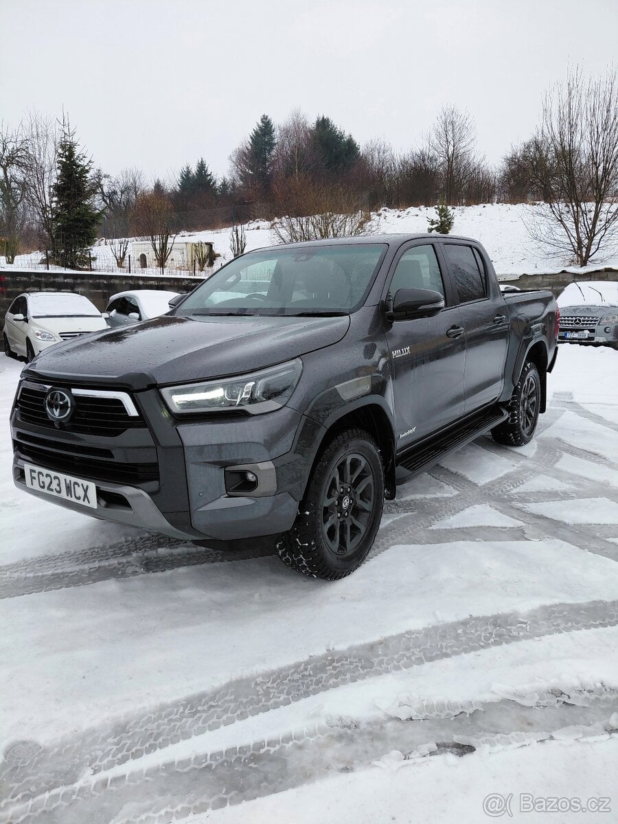 Toyota Hilux 2,8D, r.v. 2023, Anglická verze