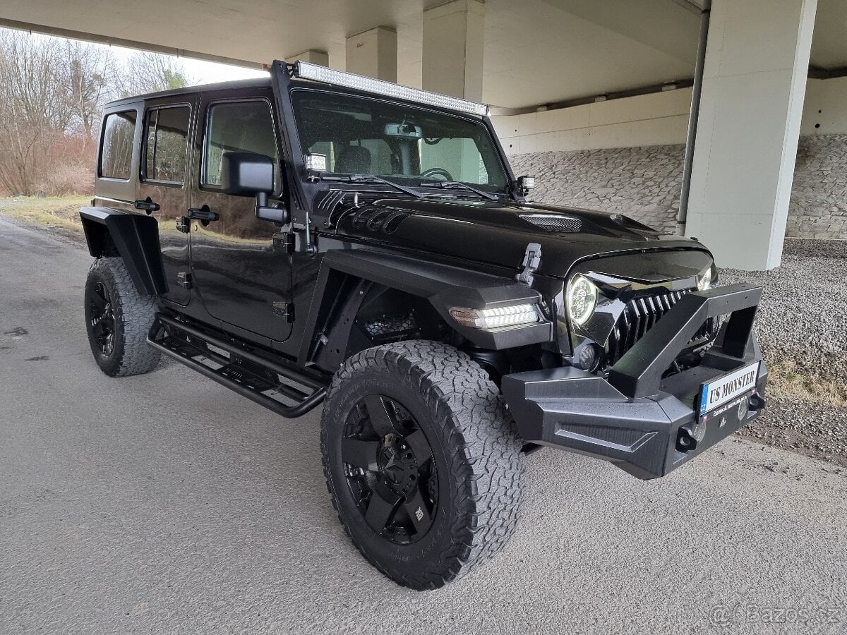 Jeep Wrangler, 3,6L V6 MAUÁL CUSTOM BLACK
