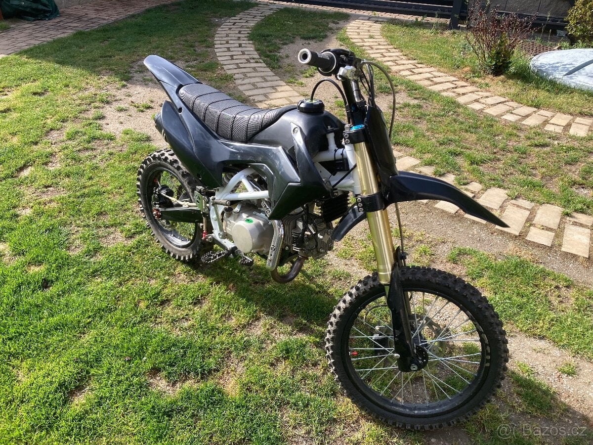Pitbike MiniRocket yx140