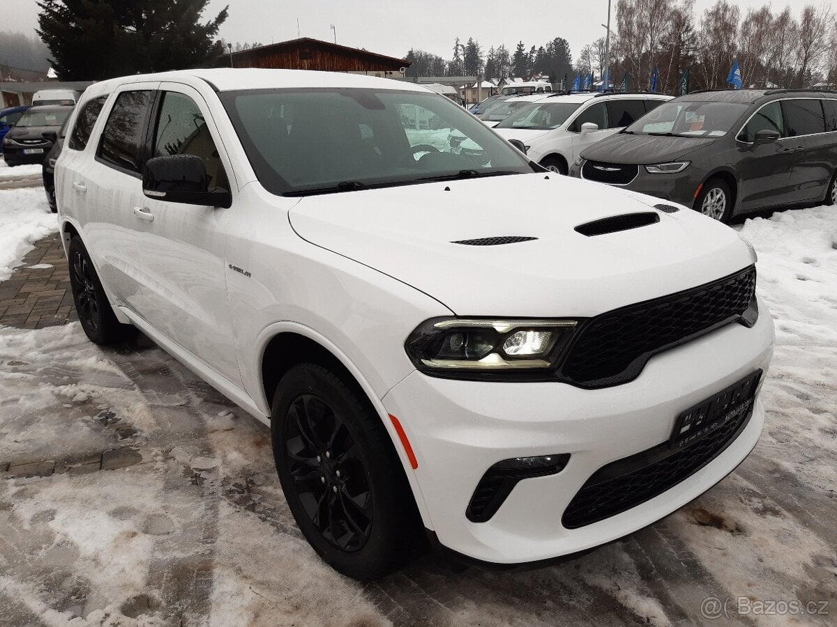Dodge Durango R/T 5,7L,tažné, 4x4, Top výbava, 7míst, servis