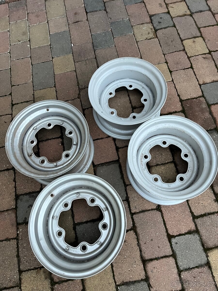 Rozšířené kola 5x205 R14 VW brouk