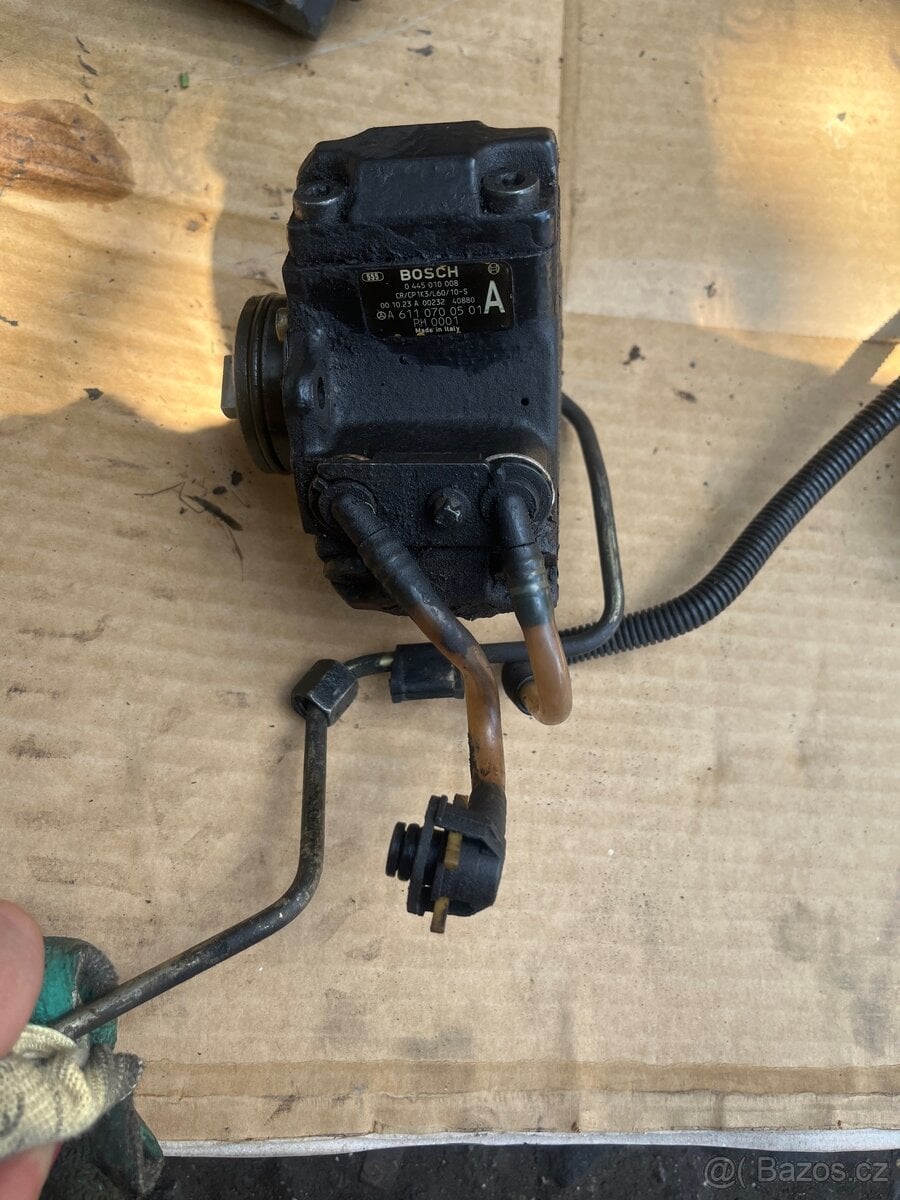 Vysokotlaké čerpadlo na Mercedes benz