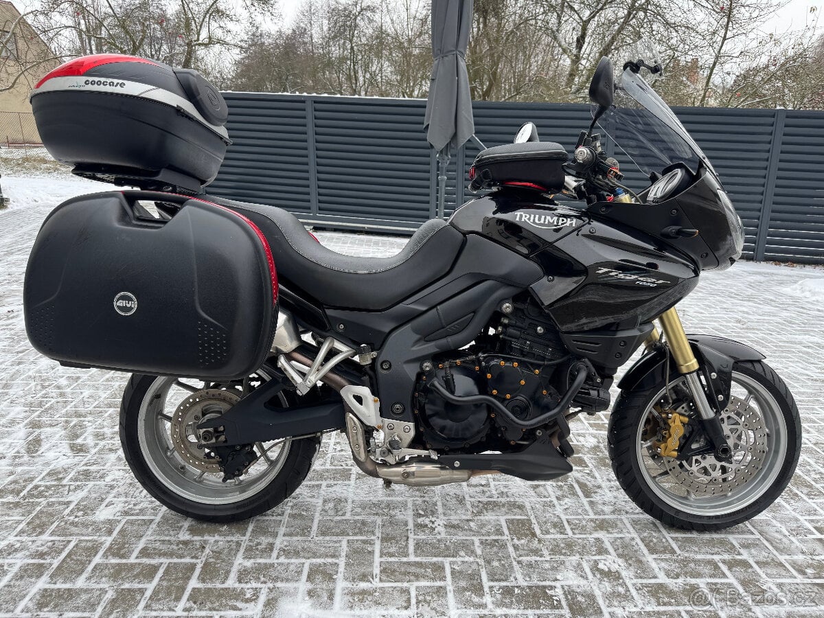 Triumph Tiger 1050