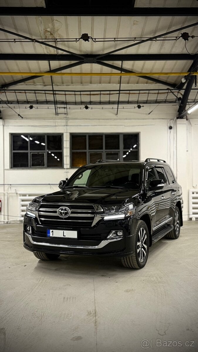 Toyota Land Cruiser 4.5 V8 Diesel, 2019, 130 000 km