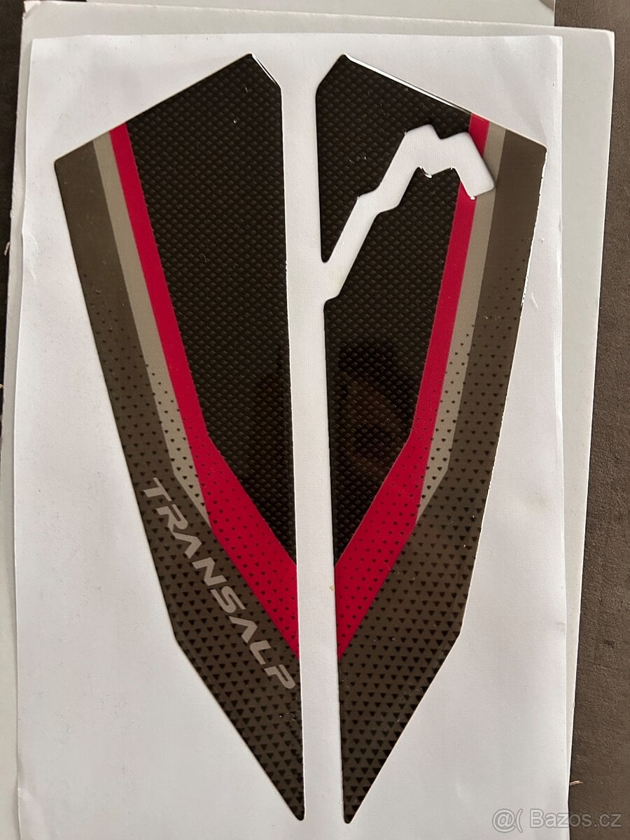 Honda Transalp 750 - polepy