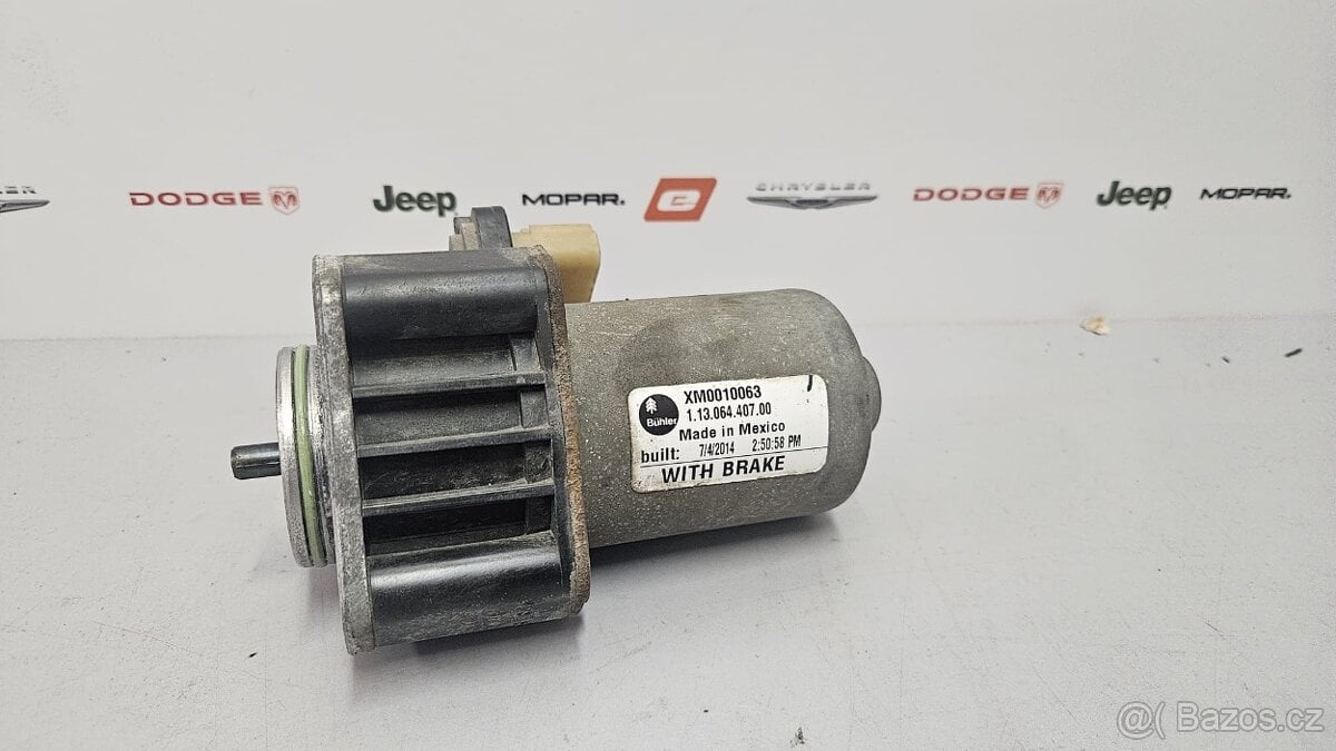 Motorek přídavné převodovky Jeep, Dodge K68071235AC