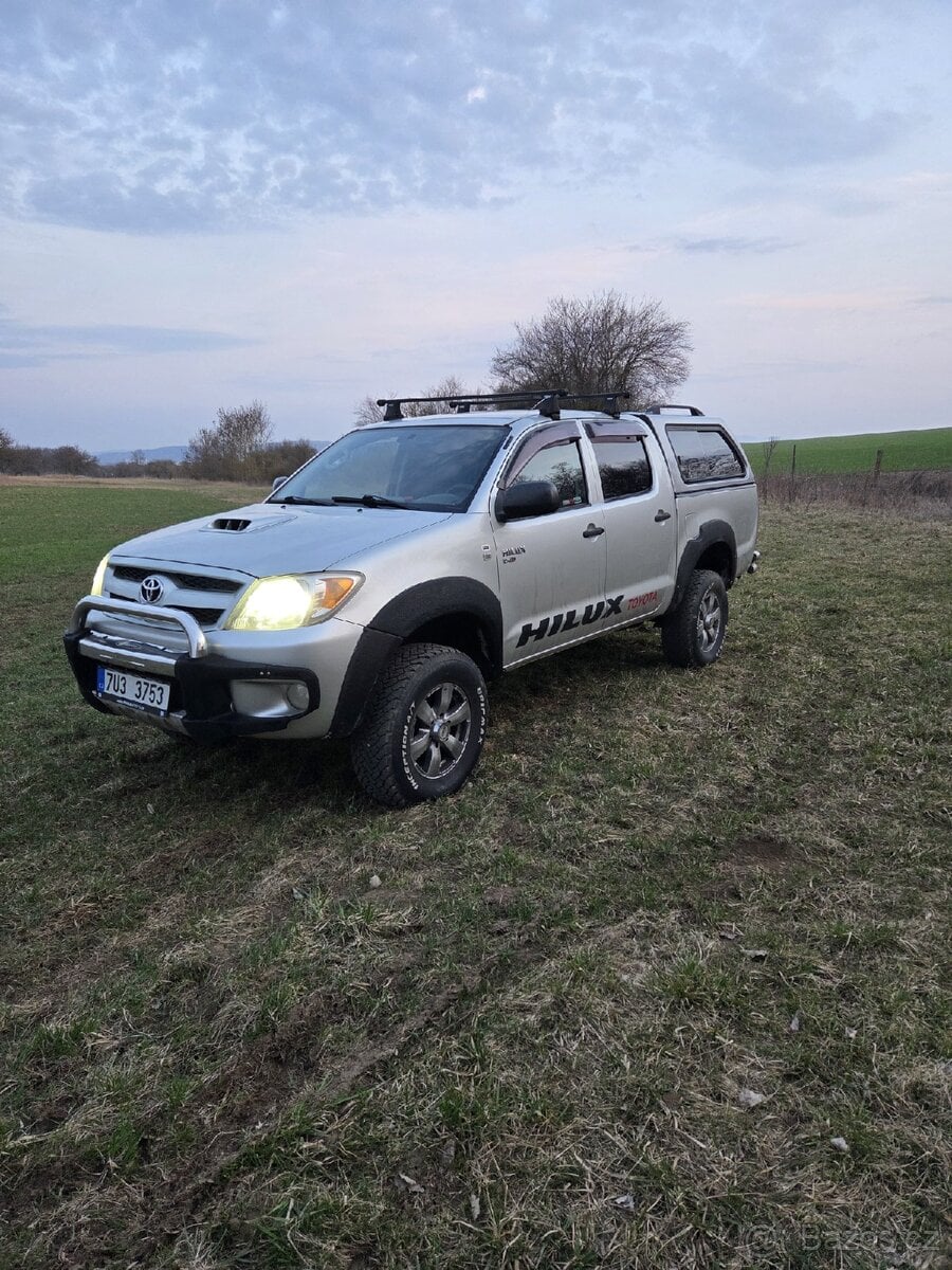 Toyota Hilux 2.5 d4d  88kw