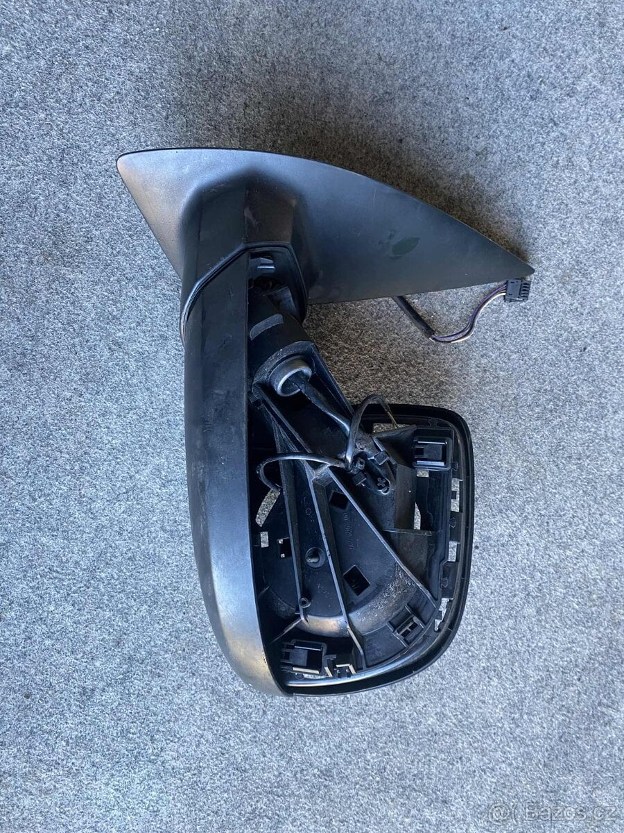 Levé zrcátko VW Amarok 2014-2018