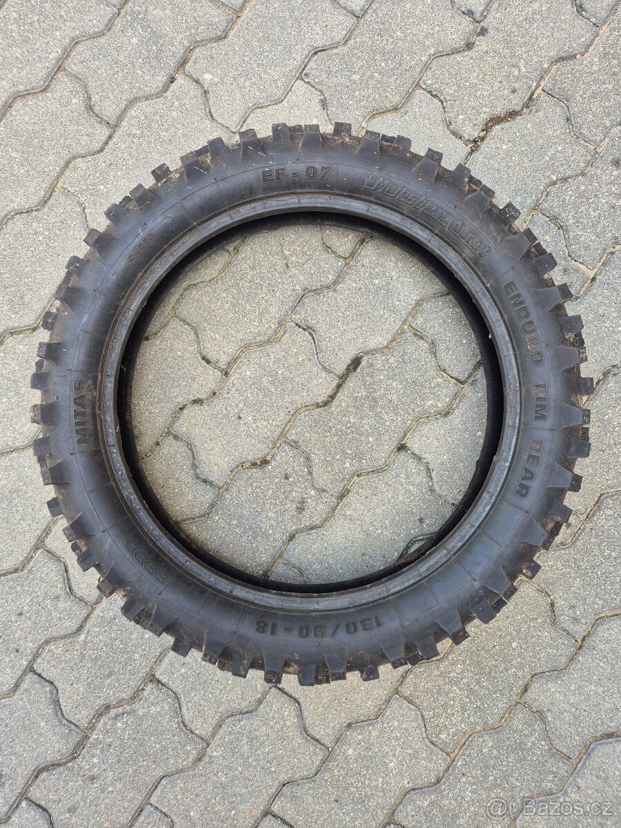 Enduro pneu Mitas EF-07 130/90-18