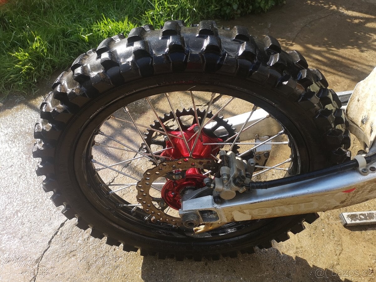 Honda CRF 450R, r.v. 2008, sada kol.