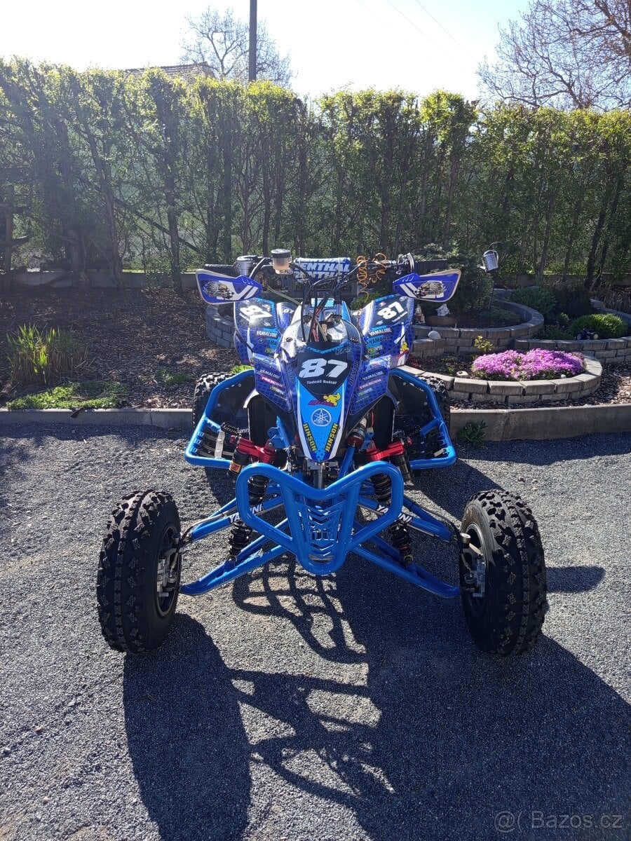 Yamaha yfz 250 stavba