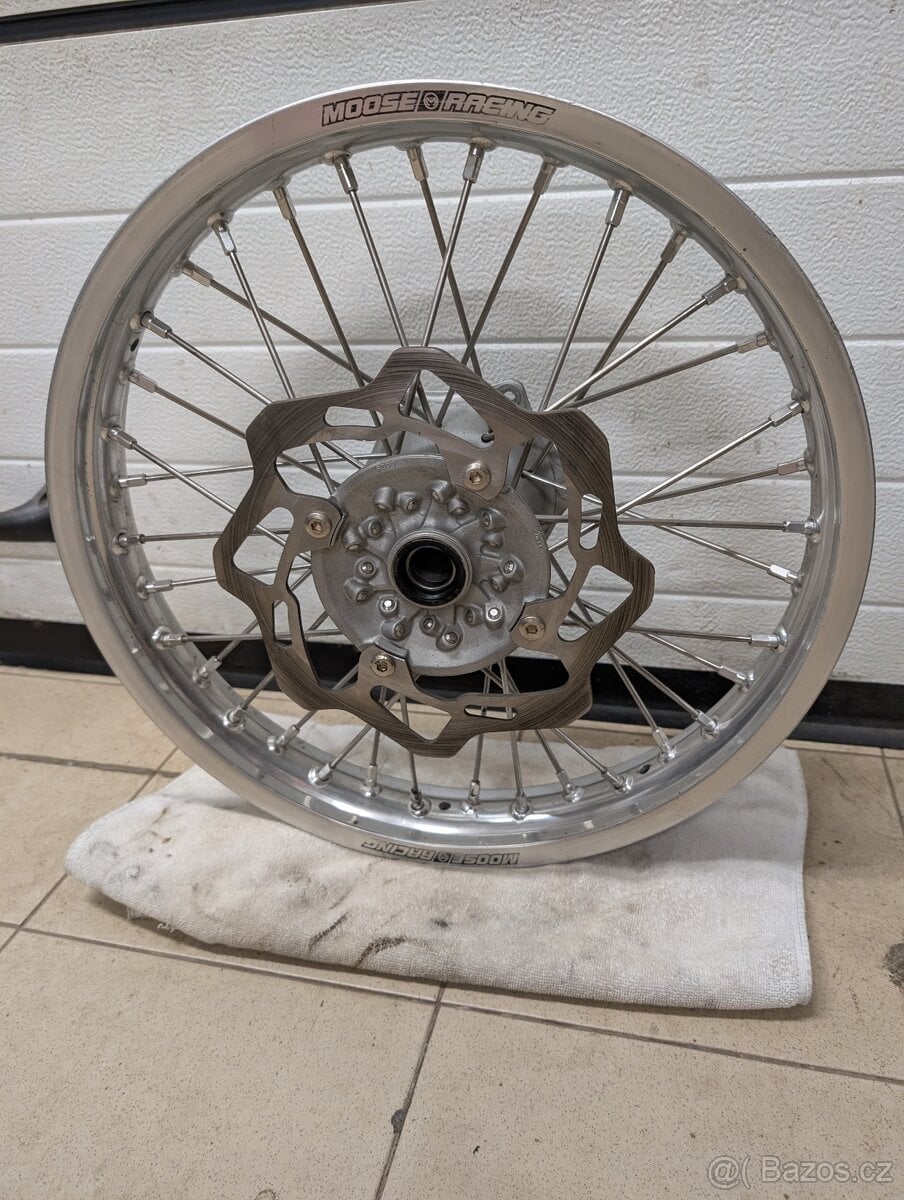 Zadní kolo 18" Kawasaki KX